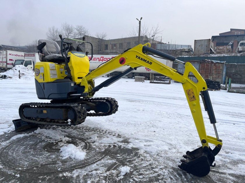 Мини экскаватор yanmar vio20