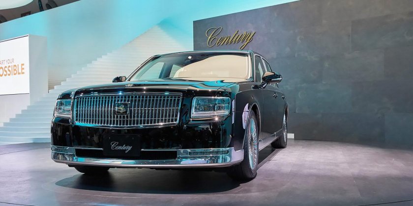 Toyota century 2018