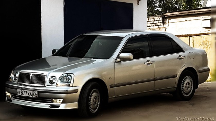 Toyota progres jcg10