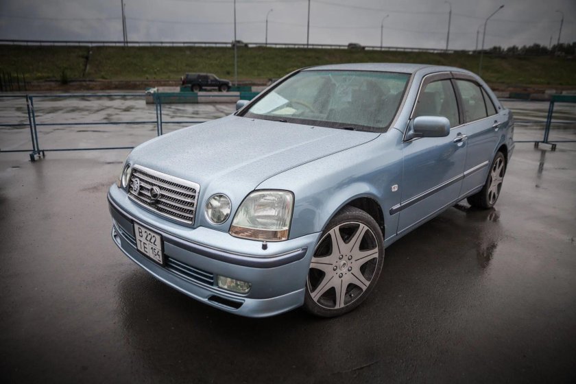 Toyota progres фото