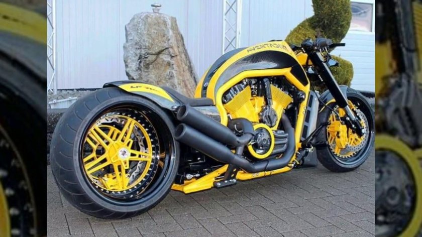 Харлей Дэвидсон v Rod Custom