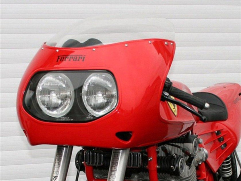 Мотик Феррари