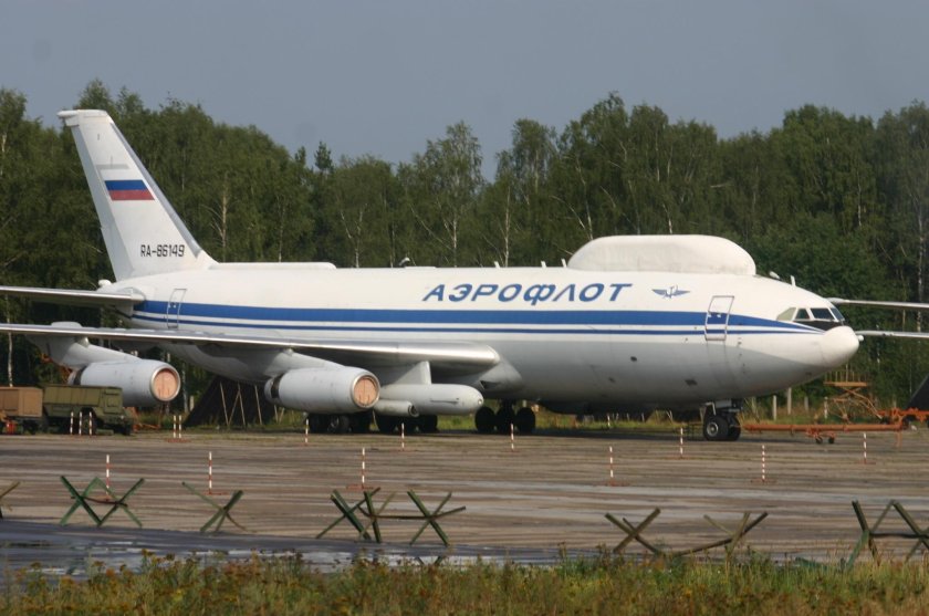 Самолет ил 86