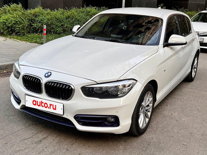 Белая бмв