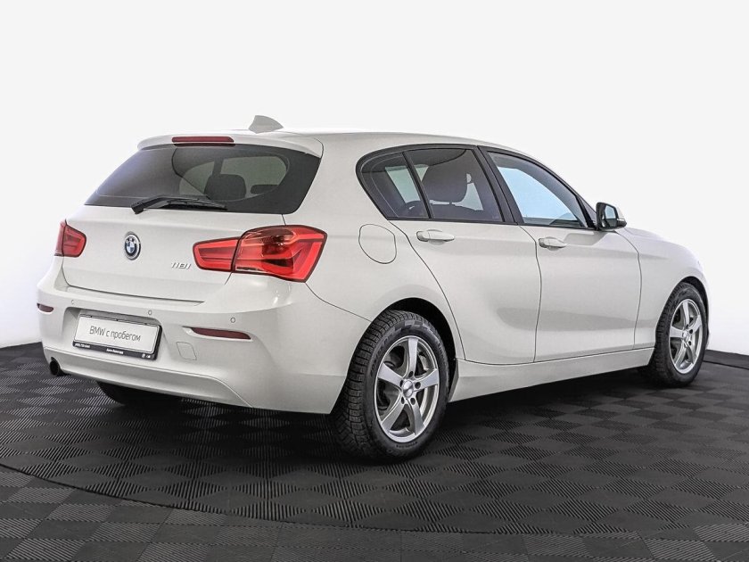 Бмв 1 серии 118i