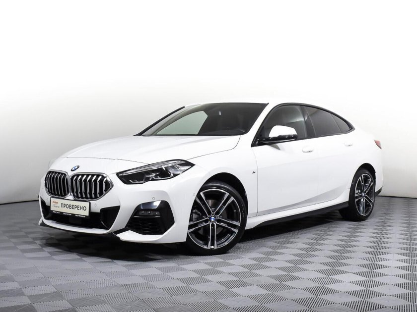 БМВ седан 2020