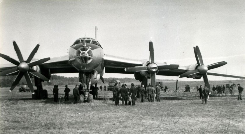 Самолет ту-95рц