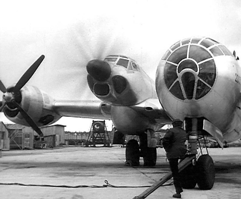 Ту-91 бычок самолет