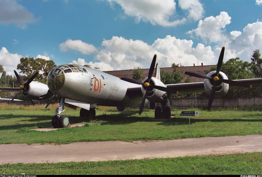 Ту-4 бомбардировщик