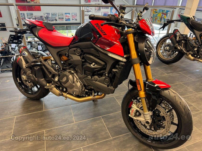 Ducati monster 797
