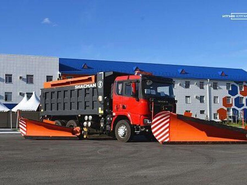 Комбинированная дорожная машина