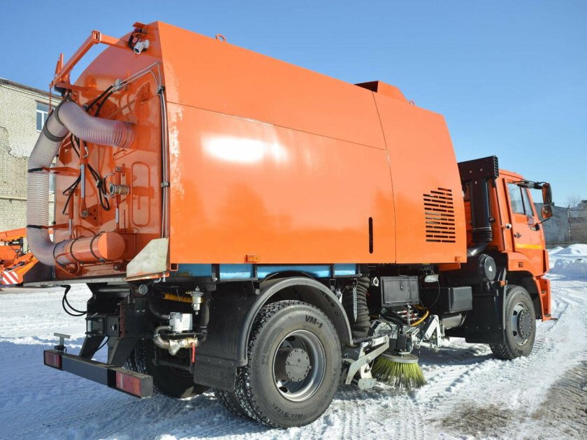 Ко-318д КАМАЗ 53605