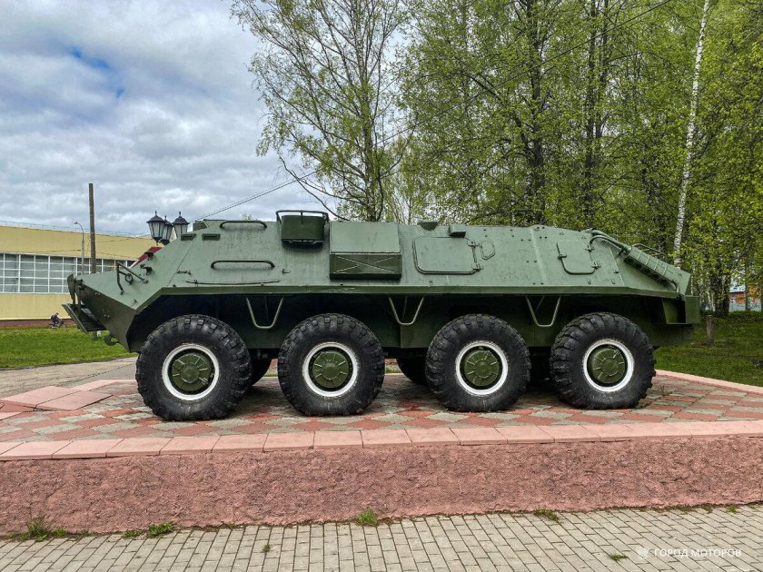 Бронетранспортер бтр 80