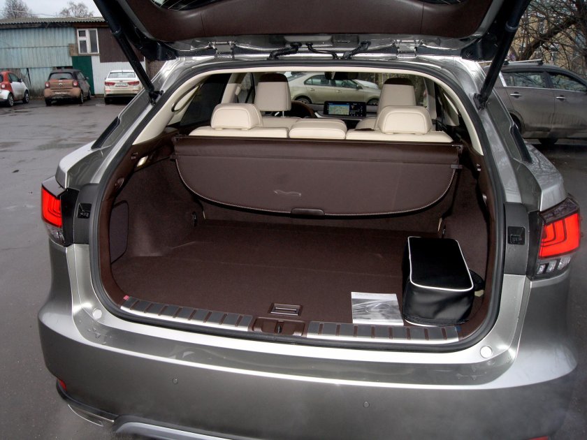 Багажник на Лексус rx300