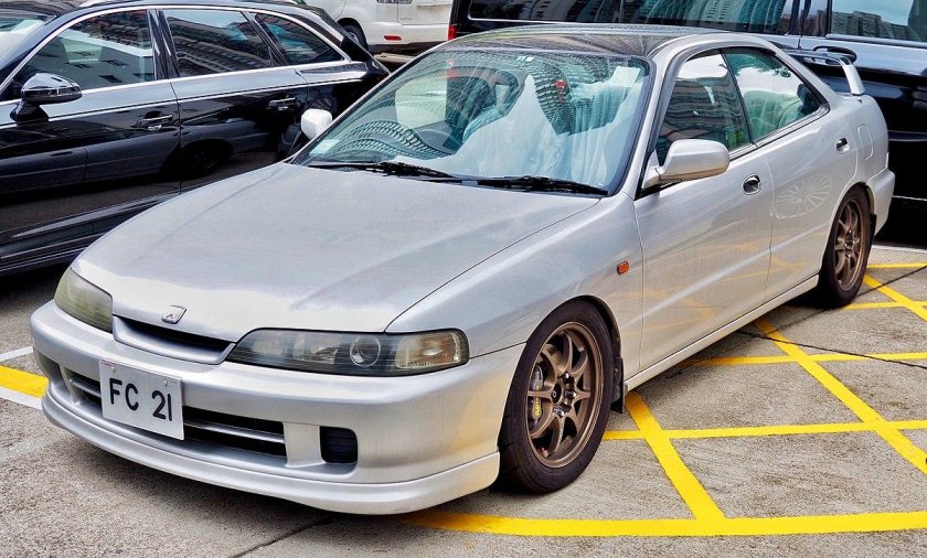 Honda Integra sedan 1998