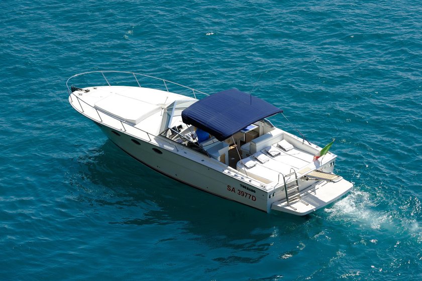 Моторные яхты до 10 метров