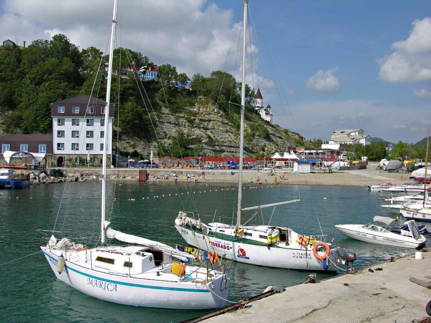 Торнадо яхт-клуб Новомихайловка