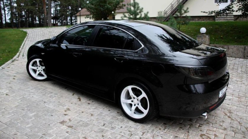 Мазда 6 gg черная