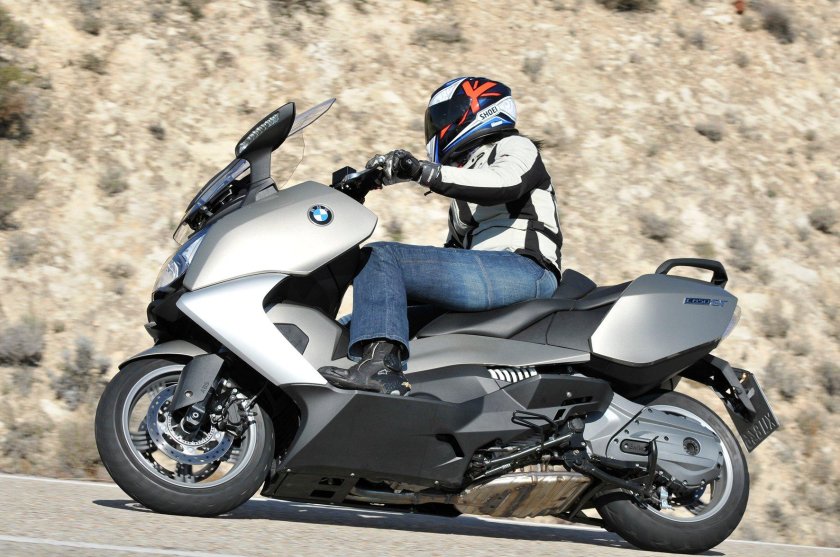 Скутер bmw c650gt