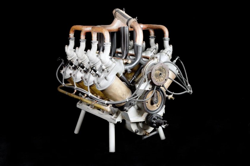 Antoinette v8 engine drawing