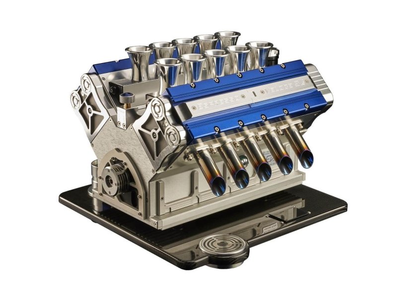 12 Цилиндровый двигатель