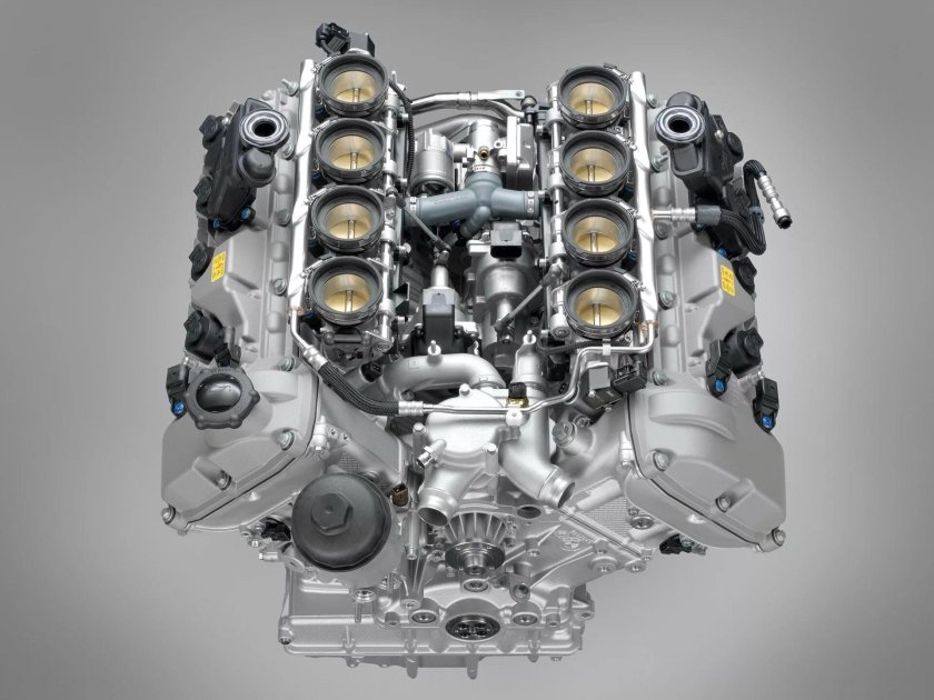 BMW vотор v8