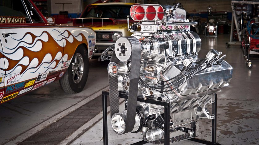 Двигатель Hemi v10