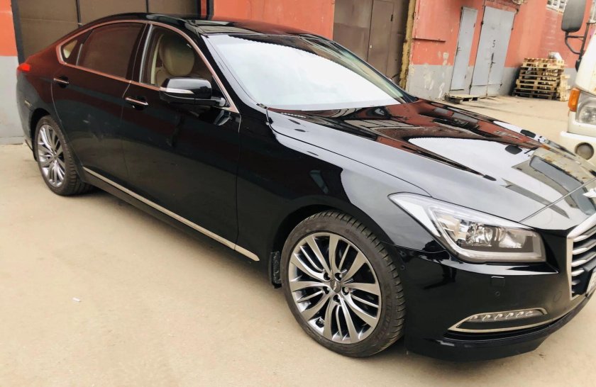 Хендай Генезис 2