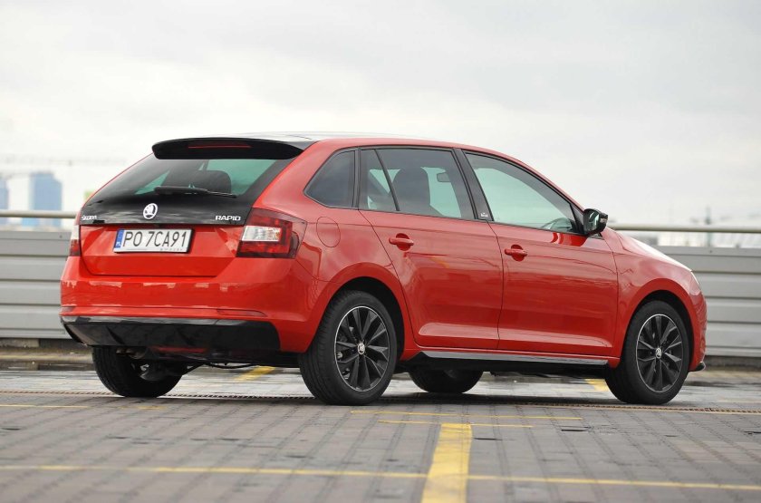 Шкода Рапид Спейсбек