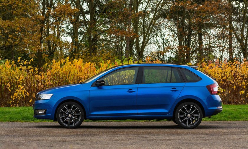 Шкода Рапид Спейсбек