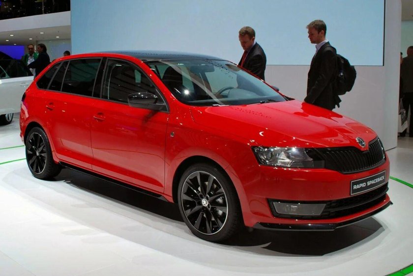 Шкода Рапид Спейсбек 2021