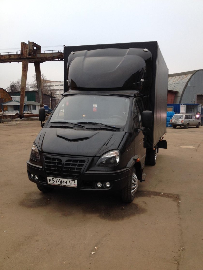 Газель бизнес с черным тентом