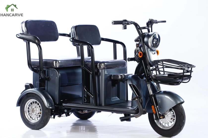 Грузовой электротрицикл rutrike