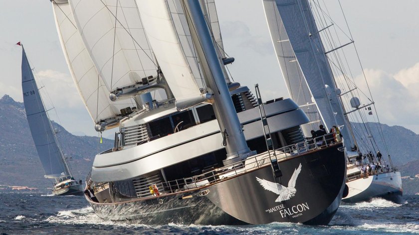 Яхта Perini Navi