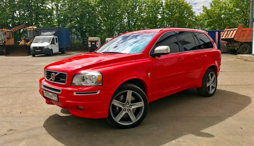 Volvo xc90 Red