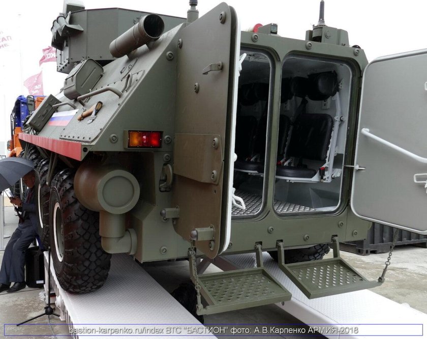 Бронетранспортер БТР-87 (BTR-87 APC)