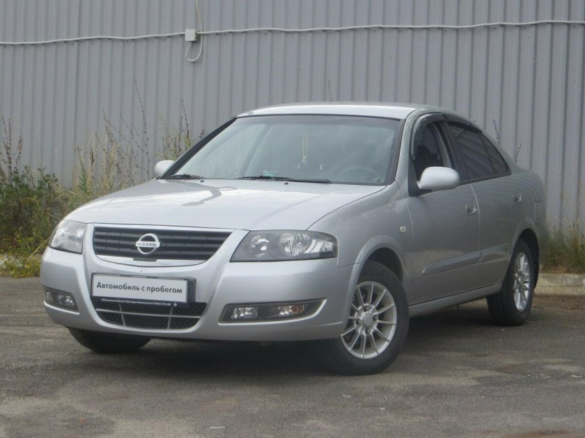 Nissan Almera 2010