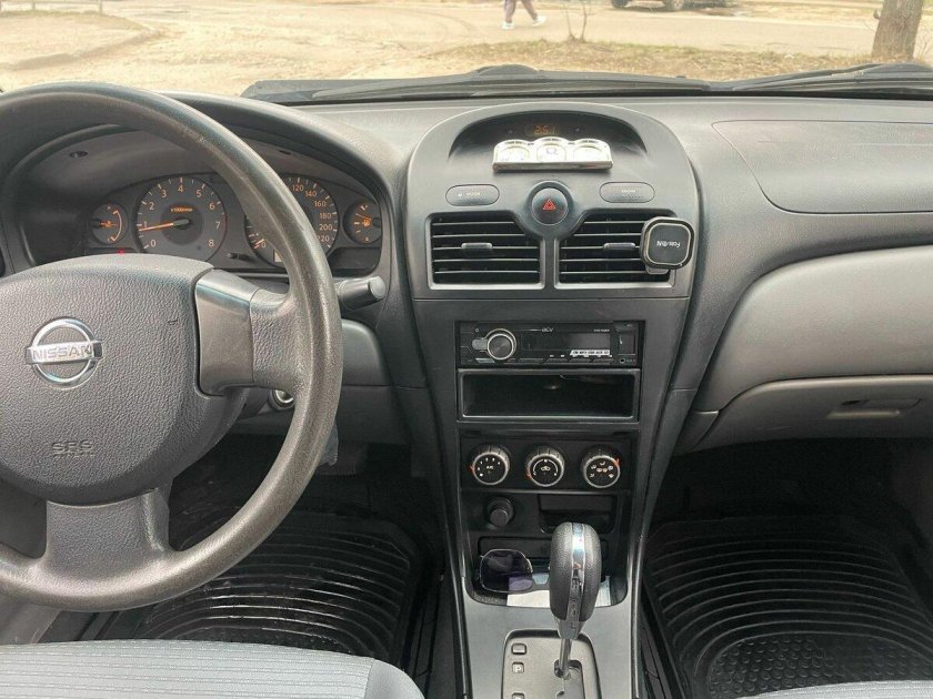 Nissan almera classic 2009