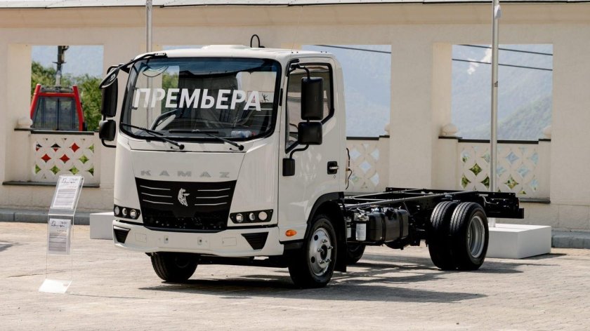 КАМАЗ компас 5