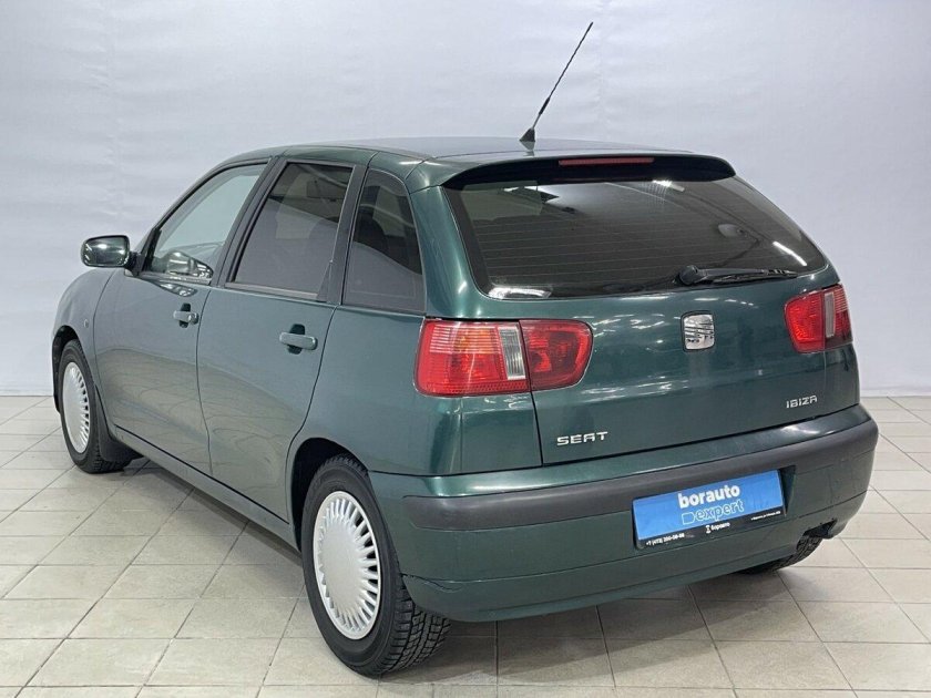 Seat Ibiza 2000