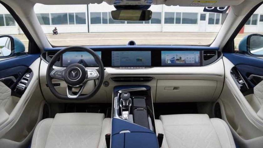 Китайский электромобиль 2023 voyah