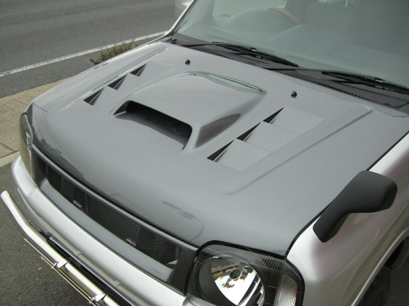 Накладка на капот Нива Шевроле