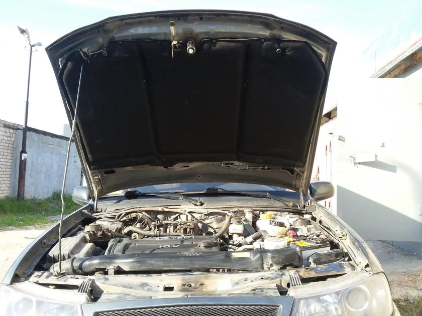 Капот капот Daewoo Nexia 2