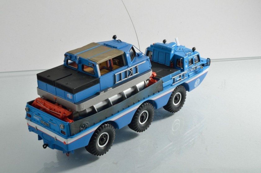 ЗИЛ-49061 синяя птица