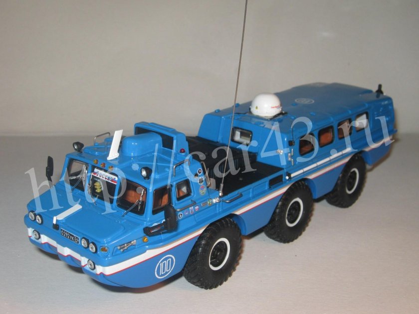 ЗИЛ 49061 сзади