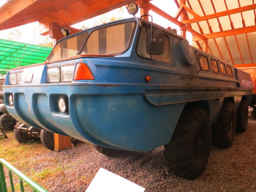 ЗИЛ-4972 синяя птица