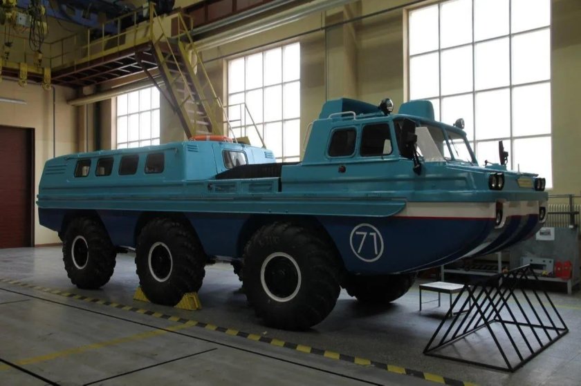 ЗИЛ-49061 синяя птица