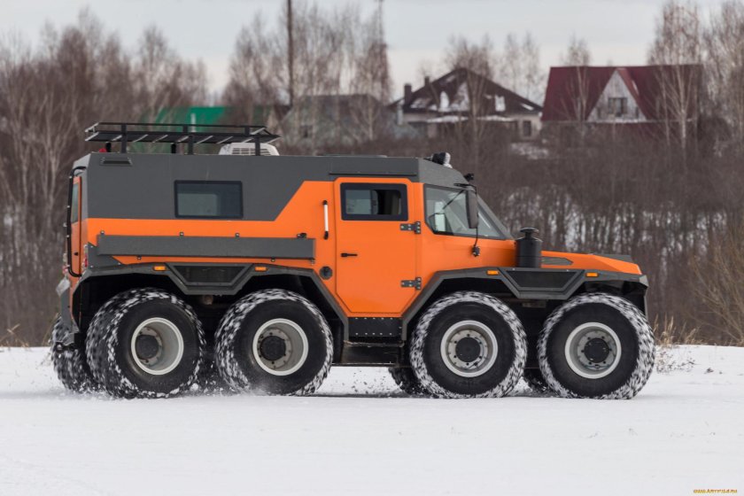 Снегоболотоход шаман 8х8