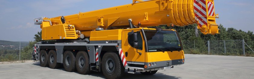 Кран Либхер 50т