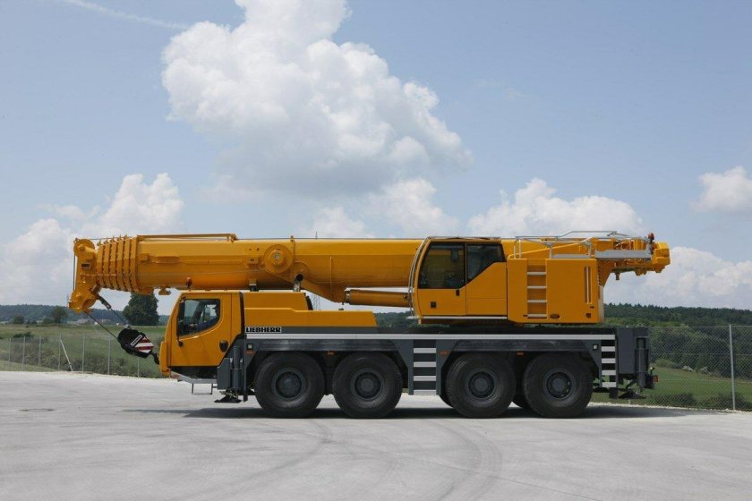 Автокран Liebherr LTM 1100